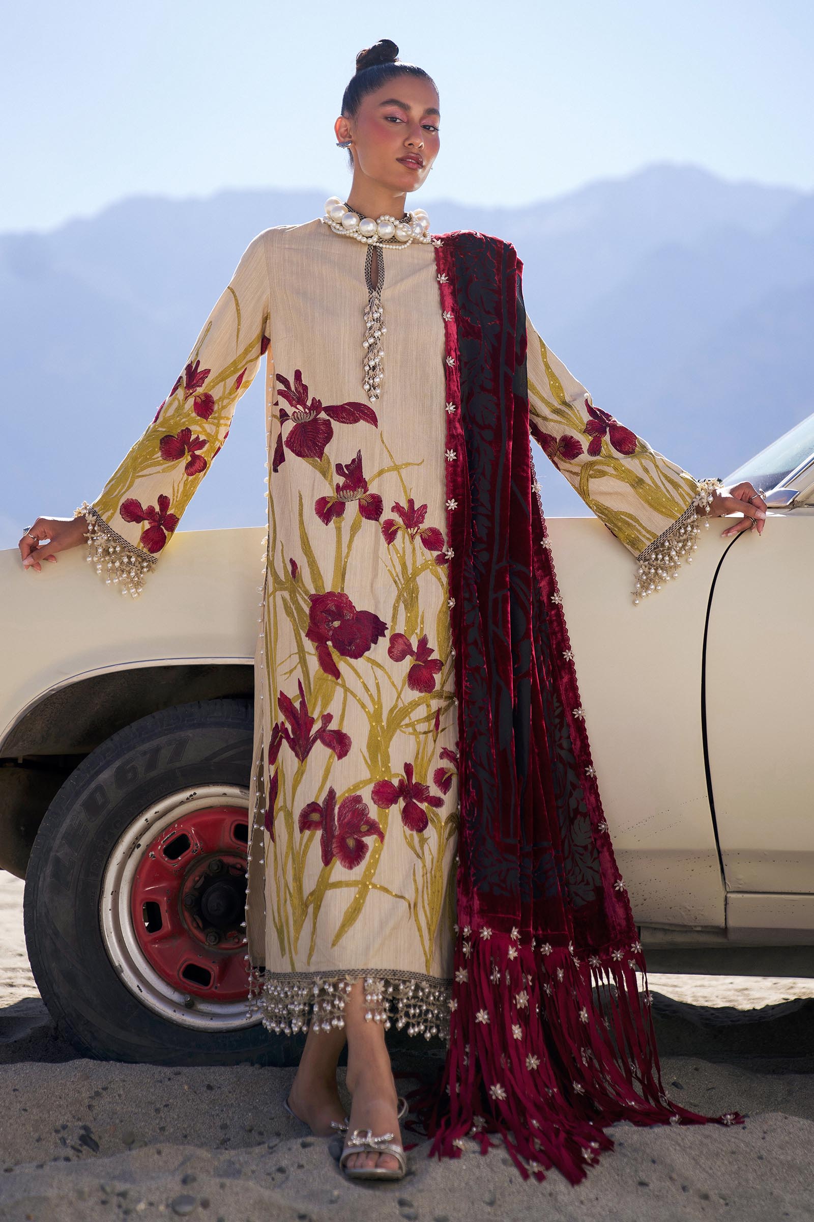 Sana Safinaz | Winter Shawl 24 | S241-003B-3CP - House Of Anaya