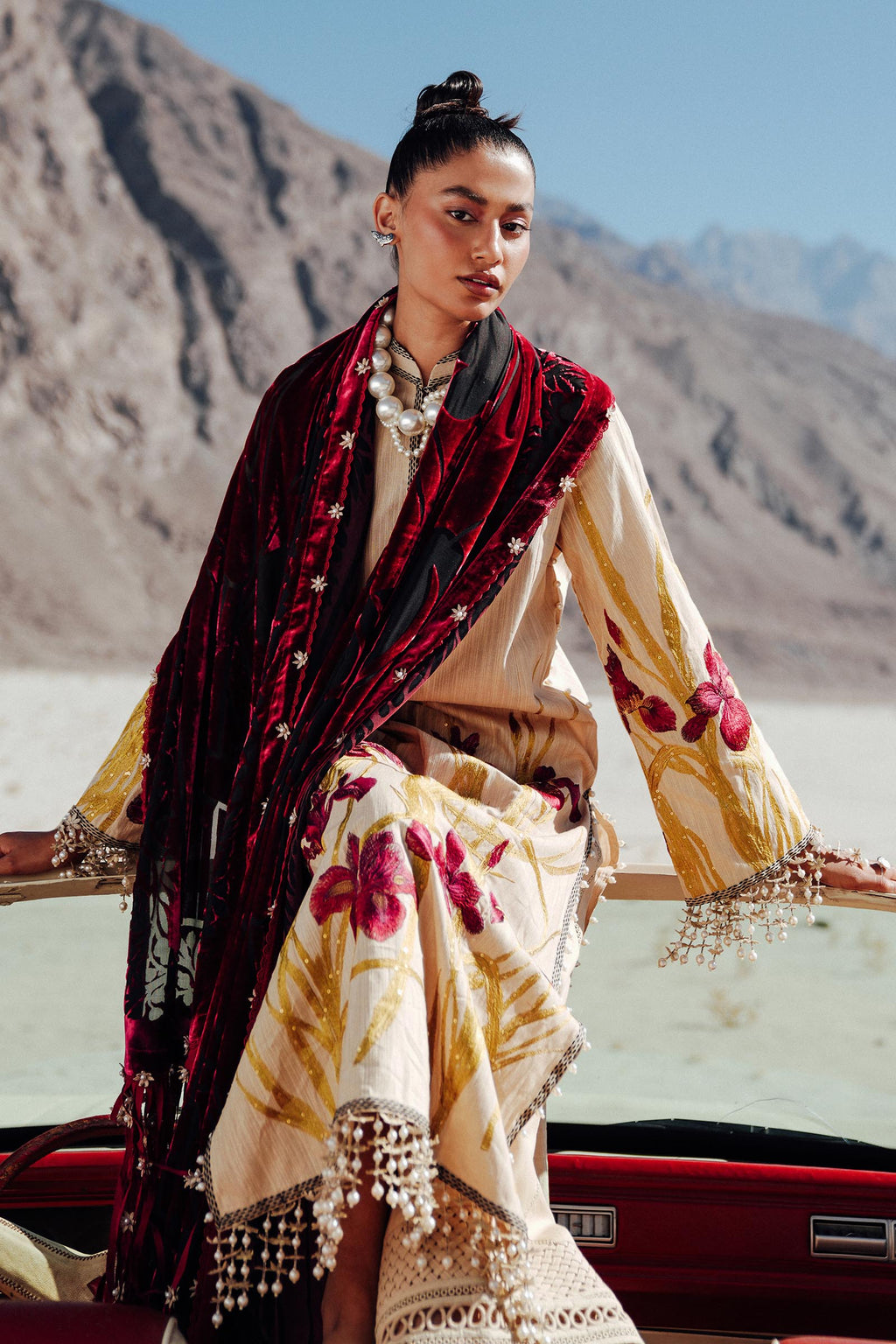 Sana Safinaz | Winter Shawl 24 | S241-003B-3CP - House Of Anaya