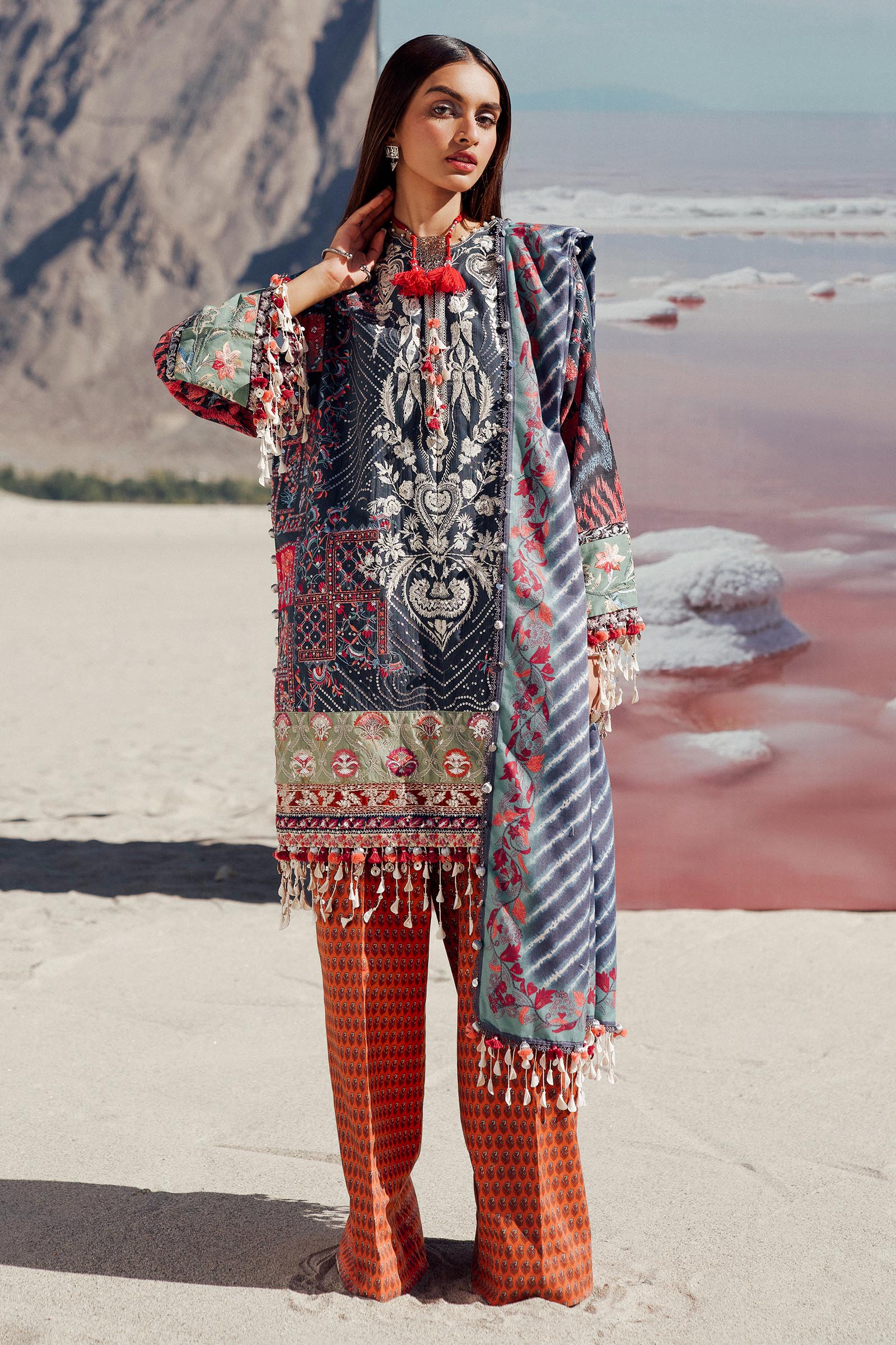 Sana Safinaz | Winter Shawl 24 | S241-007B-3CP - House Of Anaya