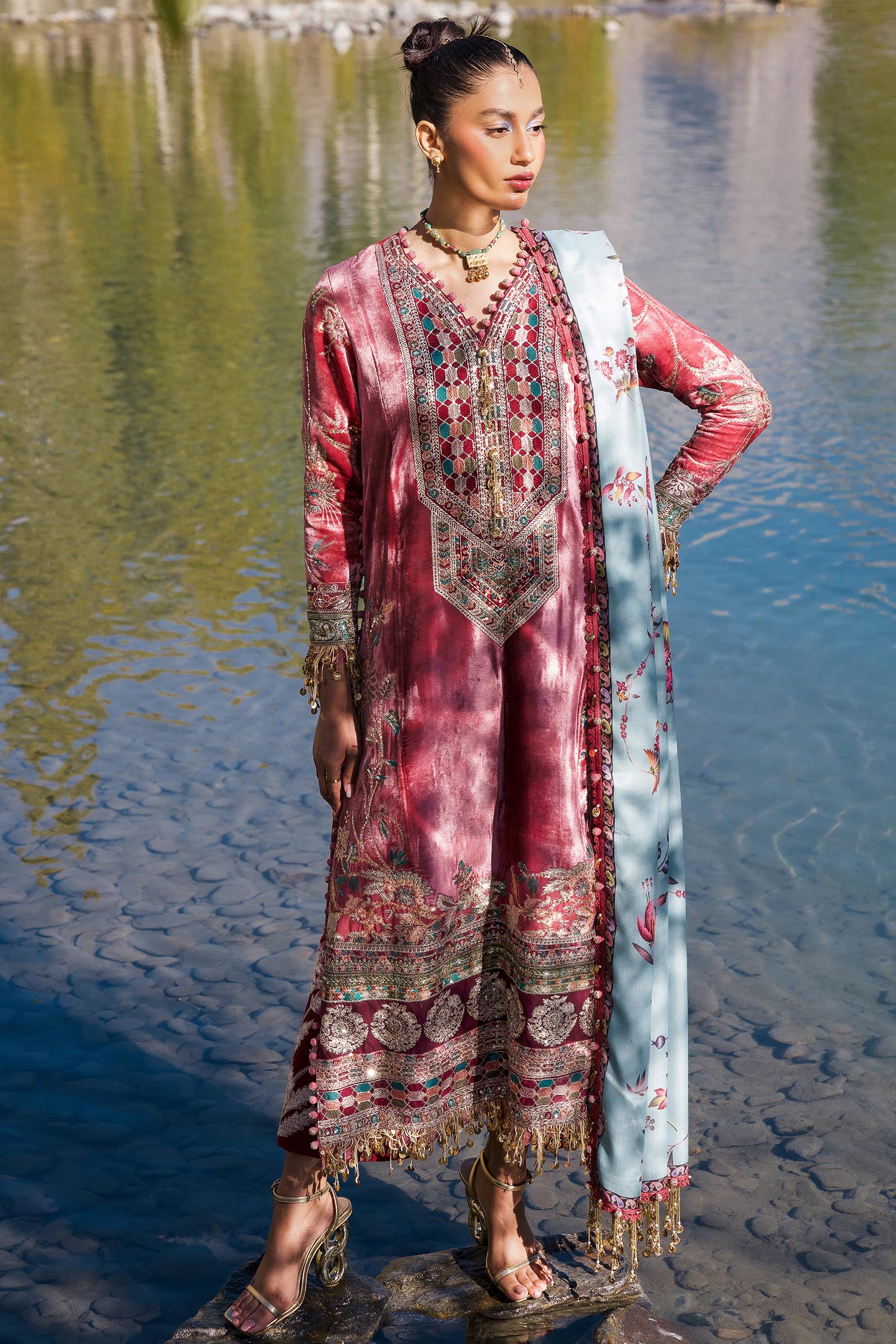 Sana Safinaz | Winter Shawl 24 | Velvet V241-005-3CP - House Of Anaya