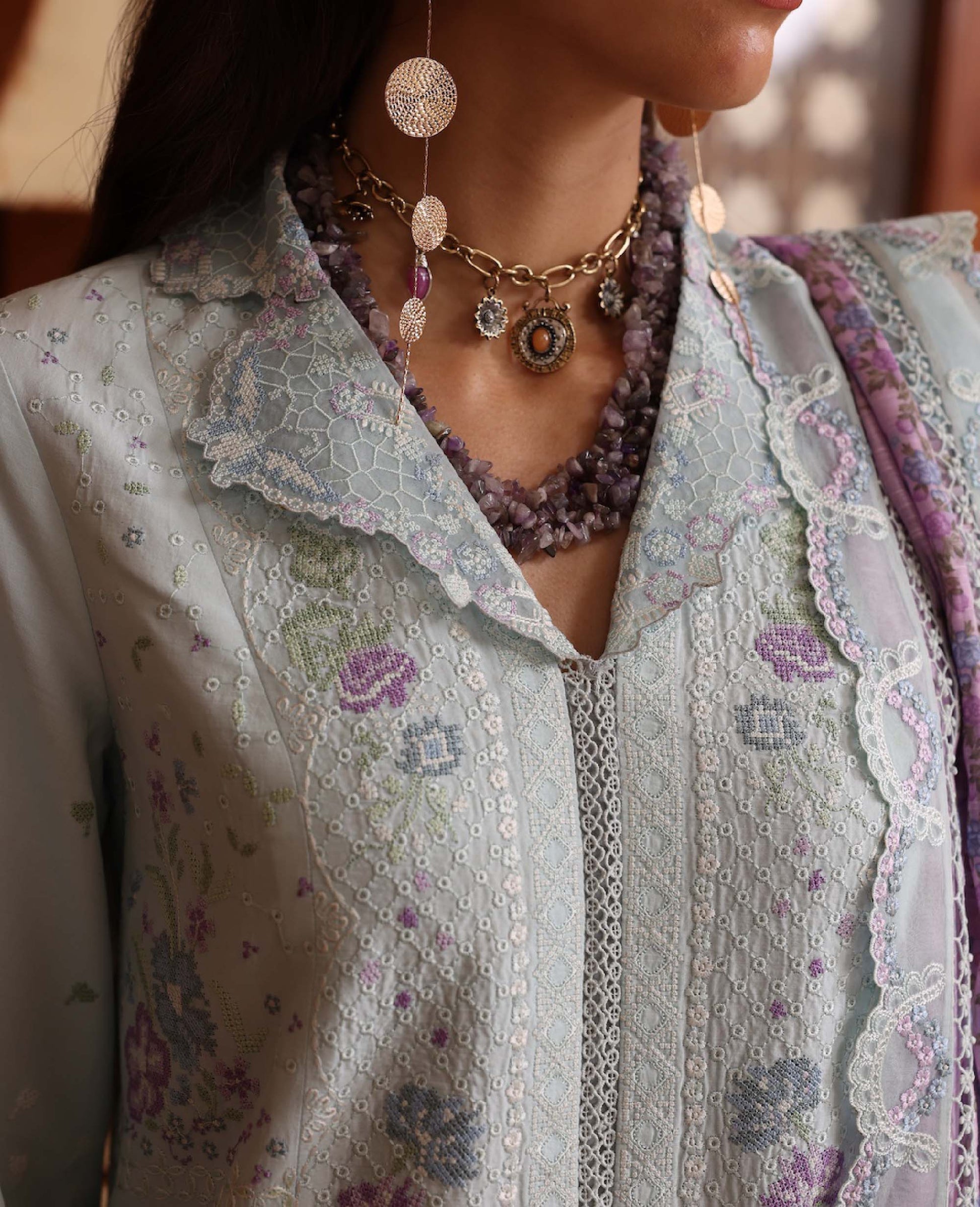 Republic Womenswear | Embroidered Pret 26 | Saphirae