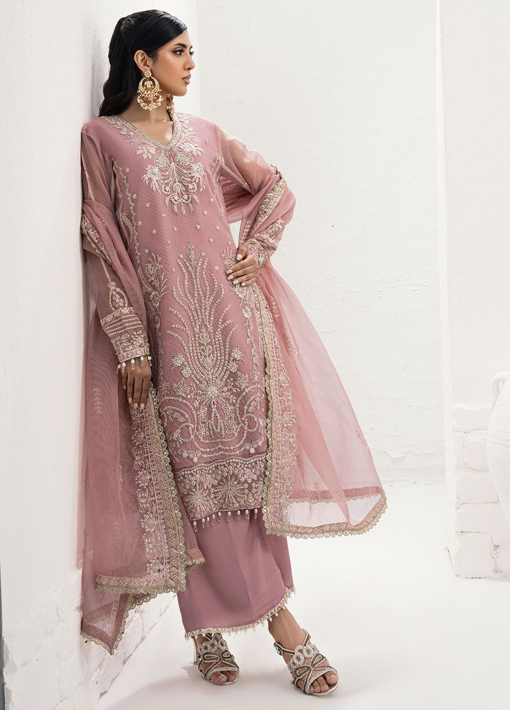 Sahane | Savoir Luxury Formals | CT-140006 Nenufar - Savoir - Riwayat-e-Khas