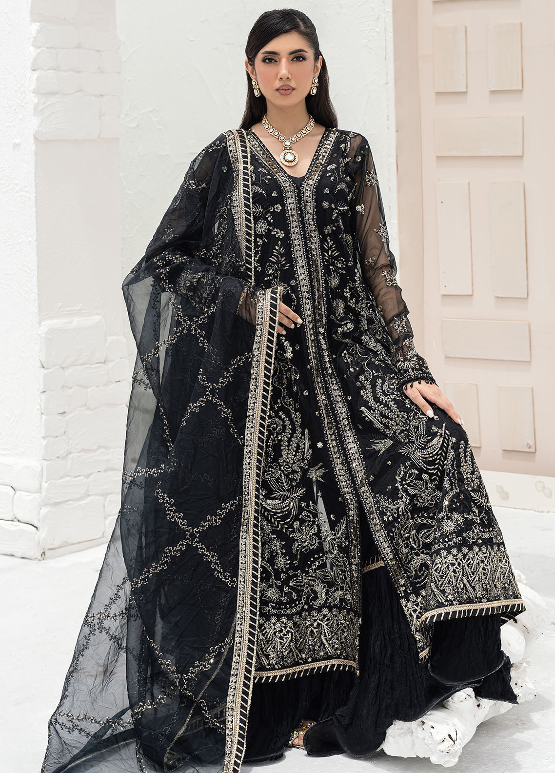 Sahane | Savoir Luxury Formals | CT-140007 Solene - Savoir - Riwayat-e-Khas