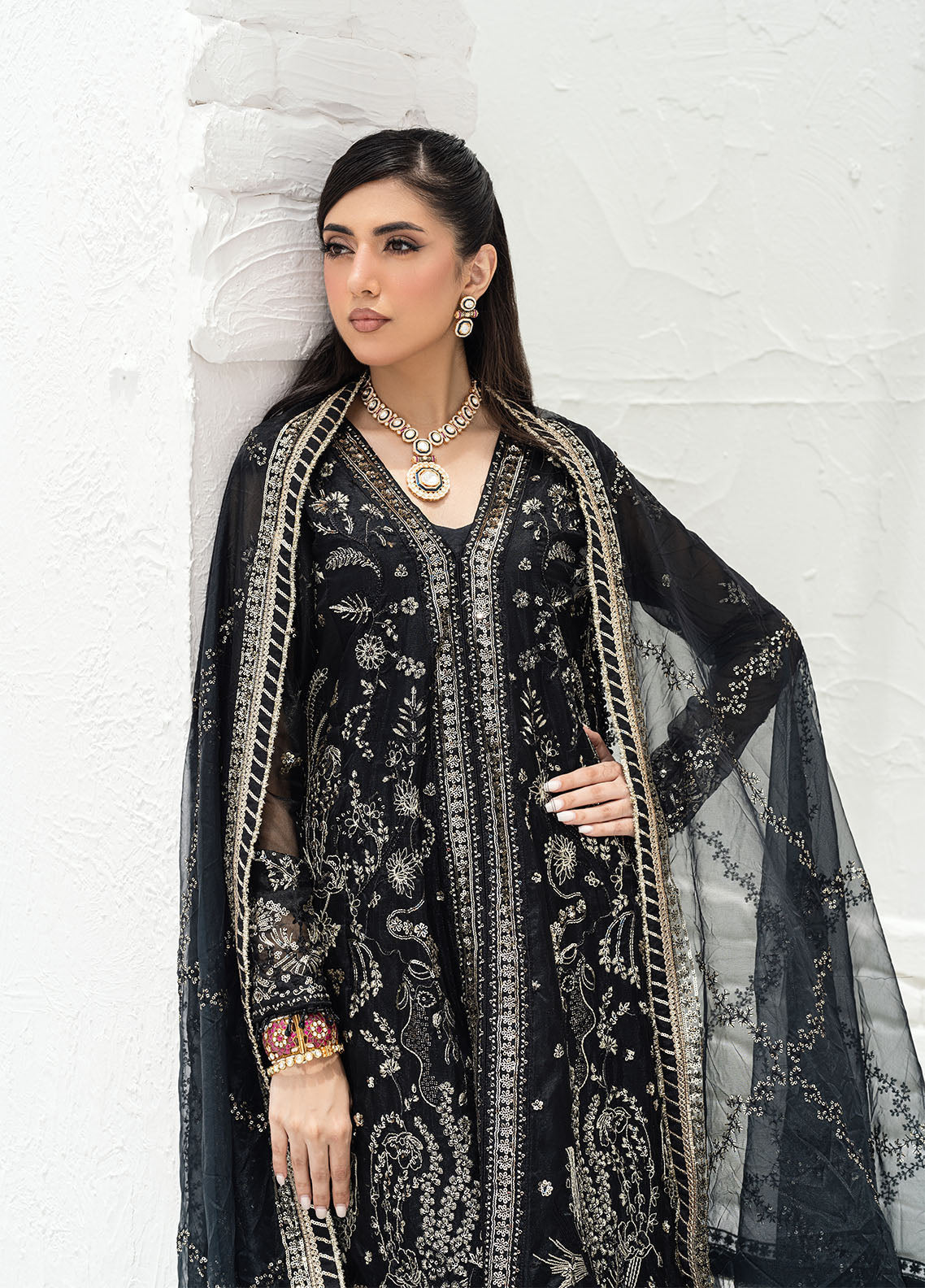 Sahane | Savoir Luxury Formals | CT-140007 Solene - Savoir - Riwayat-e-Khas