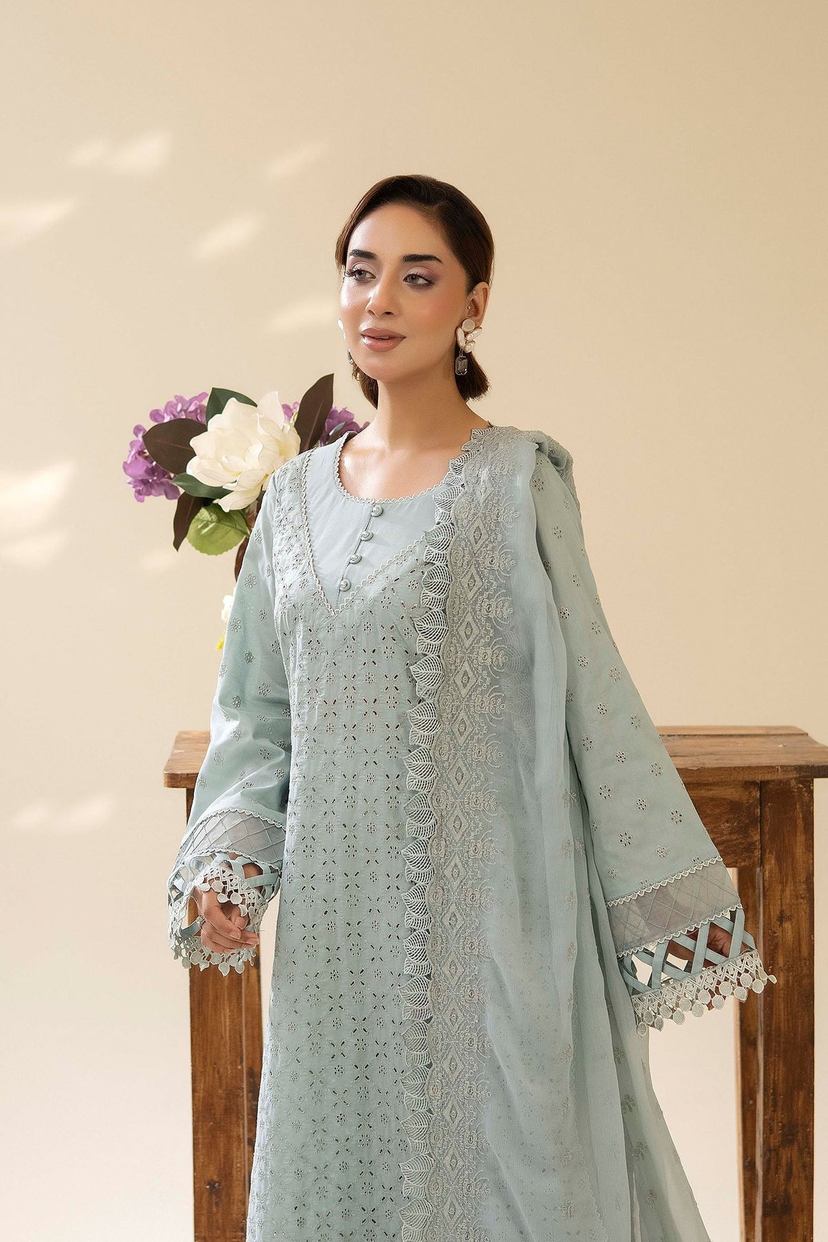 Adans Libas | Chikankari Lawn | CHIKANKARI LAWN-16 - 4