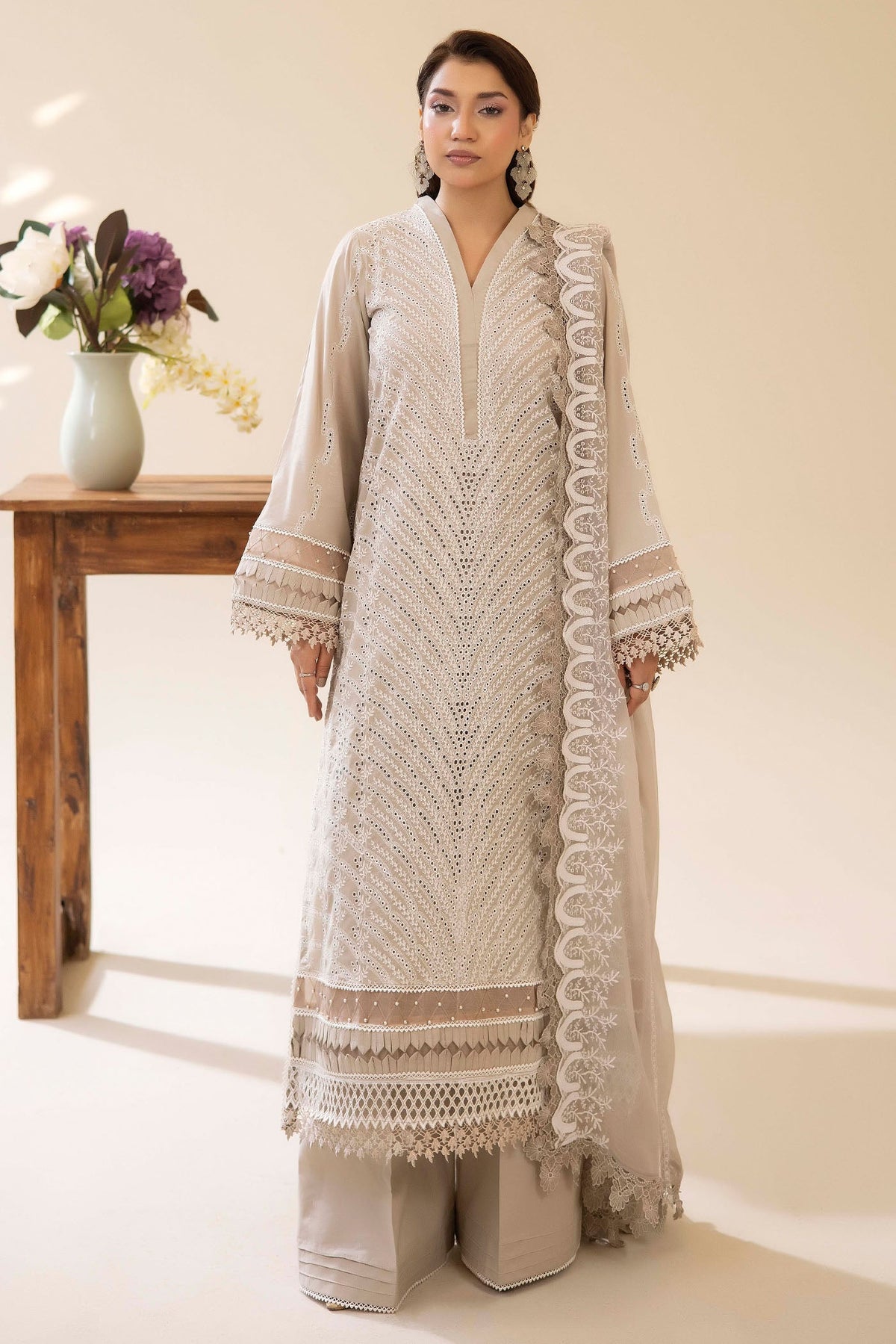 Adans Libas | Chikankari Lawn | CHIKANKARI LAWN-19 - 3