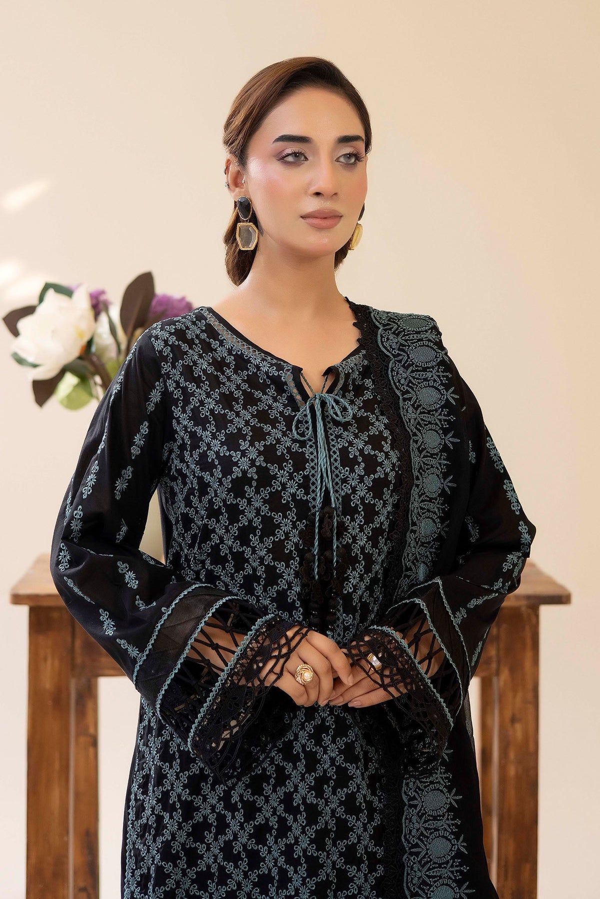 Adans Libas | Chikankari Lawn | CHIKANKARI LAWN-20 - 4
