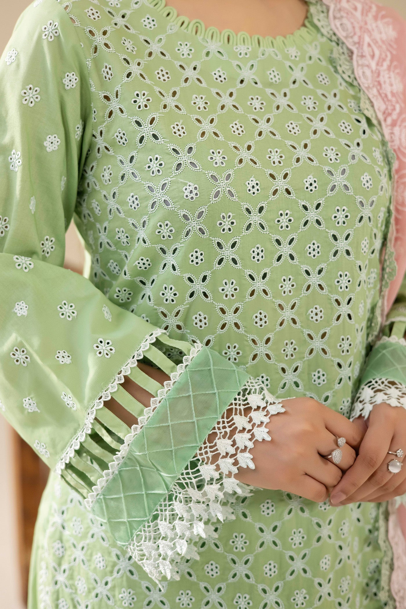 Adans Libas | Chikankari Lawn | CHIKANKARI LAWN-02 - 4