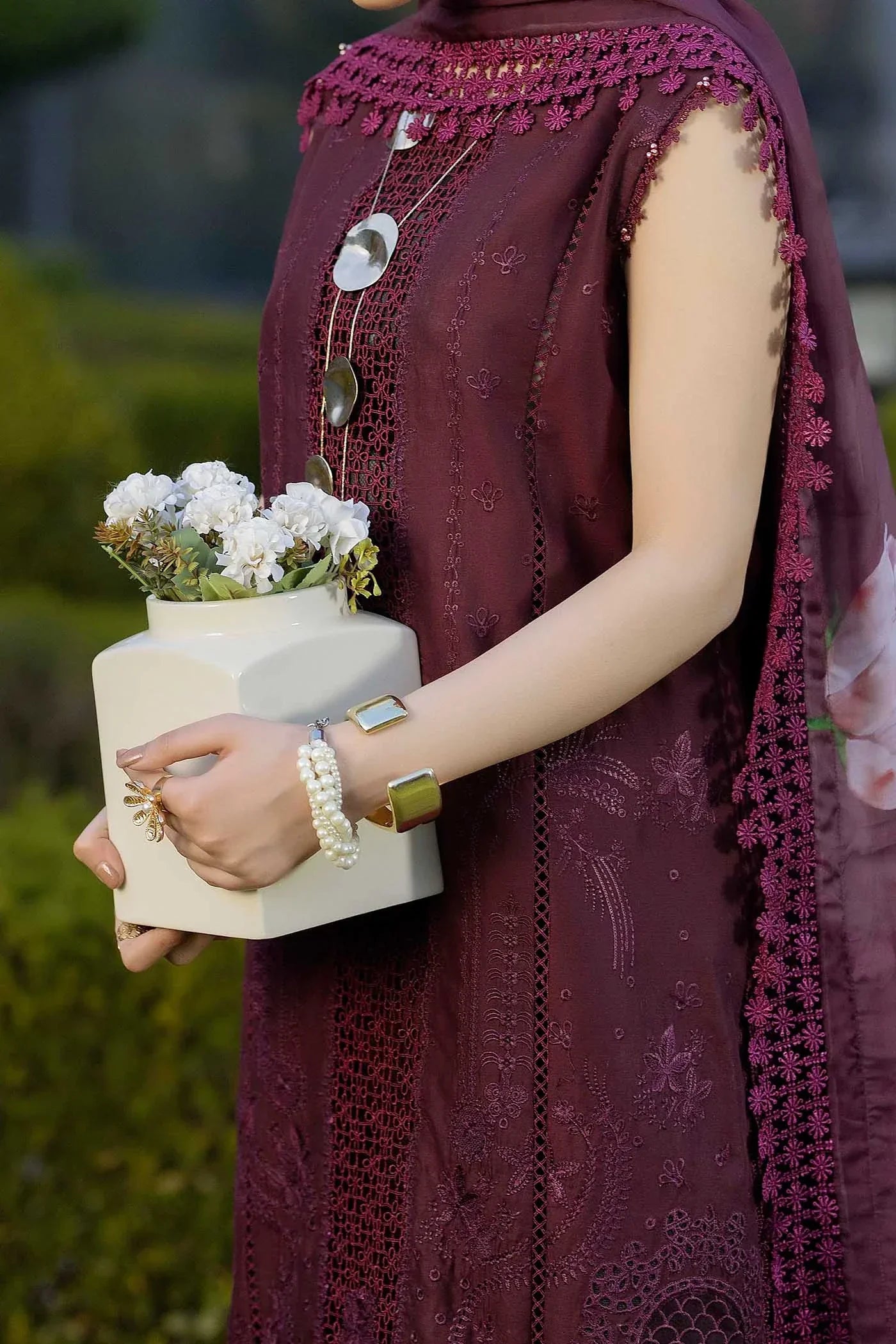 Adans Libas | SERENE LUXURY LAWN | SERENE 1740