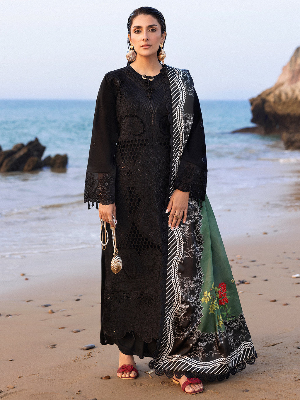 Mahnur | Sirena Luxury Lawn 25 | Sierra - Riwayat-e-Khas