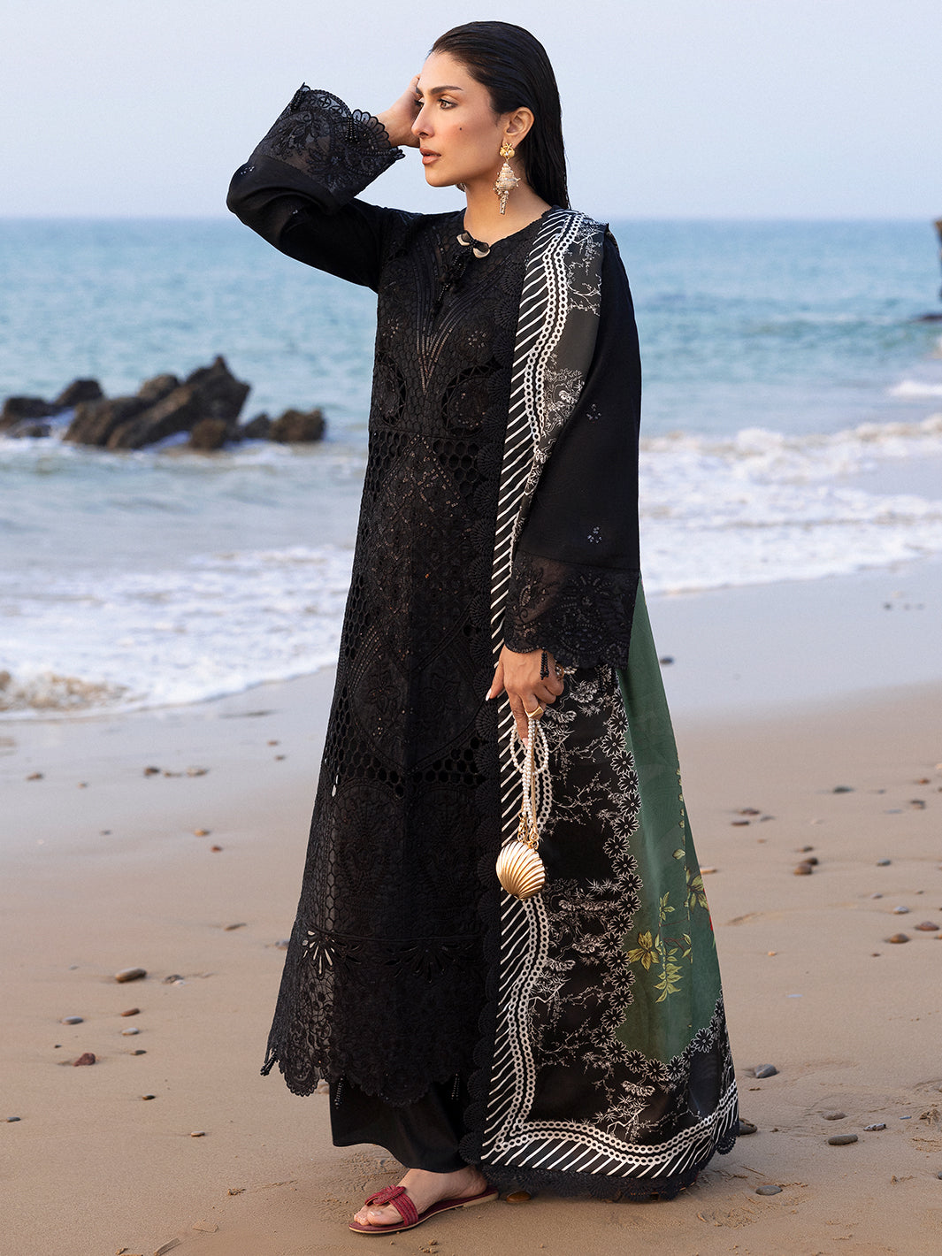 Mahnur | Sirena Luxury Lawn 25 | Sierra - Riwayat-e-Khas