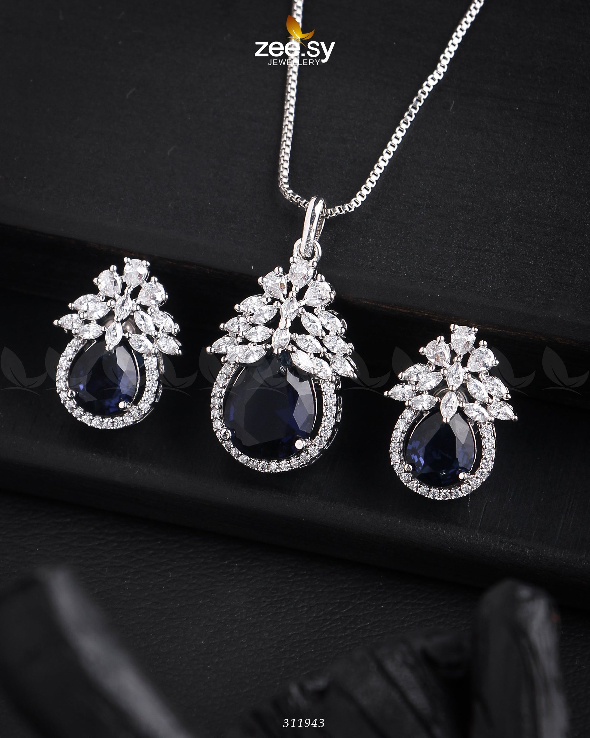 Zara's Pendant Set - Libasekhas