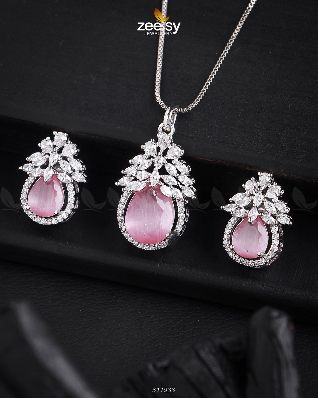 Zara's Pendant Set - Libasekhas