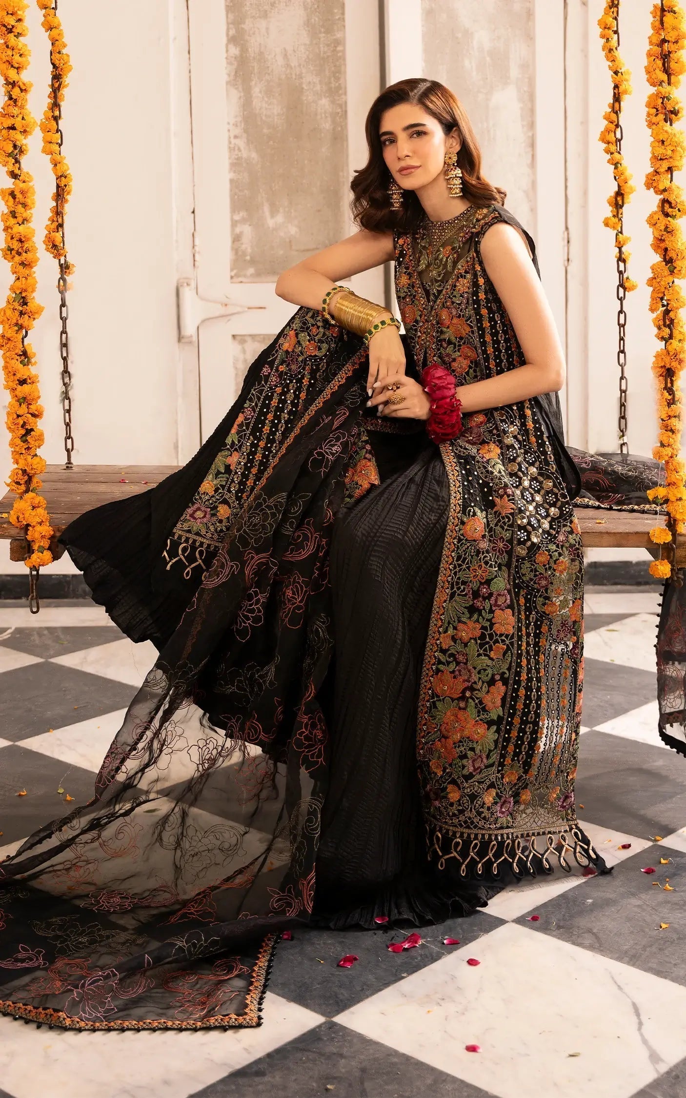 Asifa and Nabeel | Sunehri Eid 25 | Sitara-(SEF25-03) - Riwayat-e-Khas