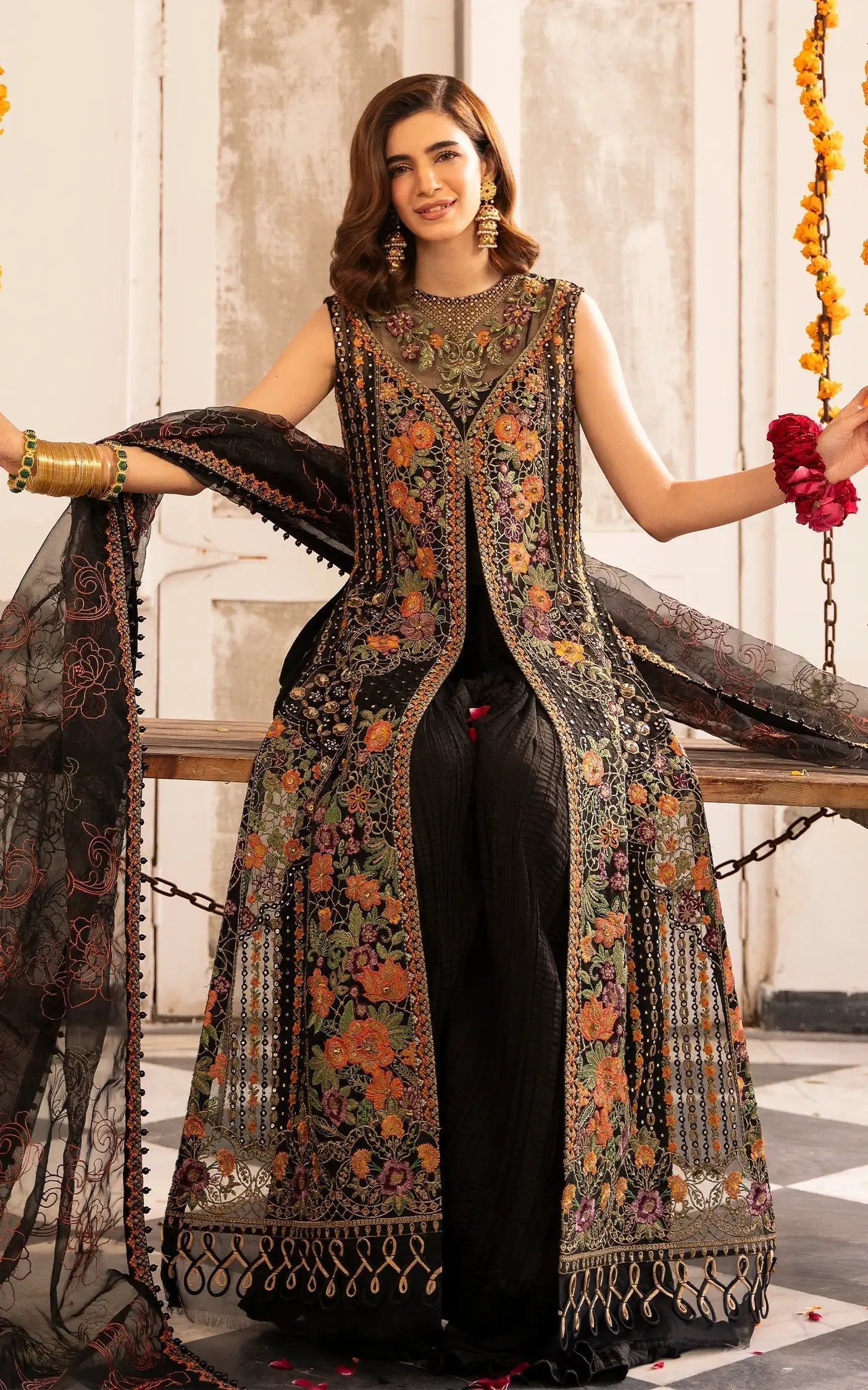 Asifa and Nabeel | Sunehri Eid 25 | Sitara-(SEF25-03) - Riwayat-e-Khas