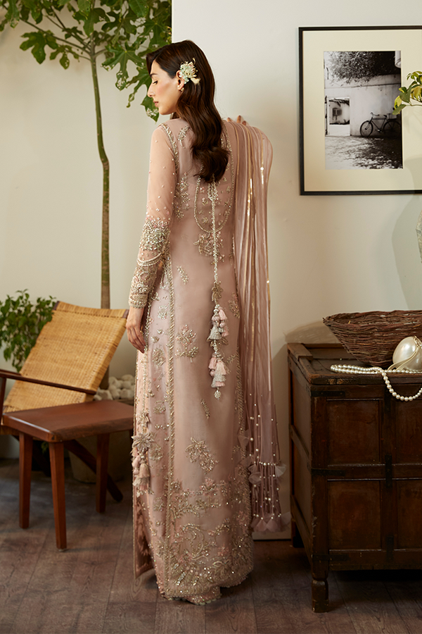 SUFFUSE | LUXURY PRET | ISLA - Riwayat-e-Khas