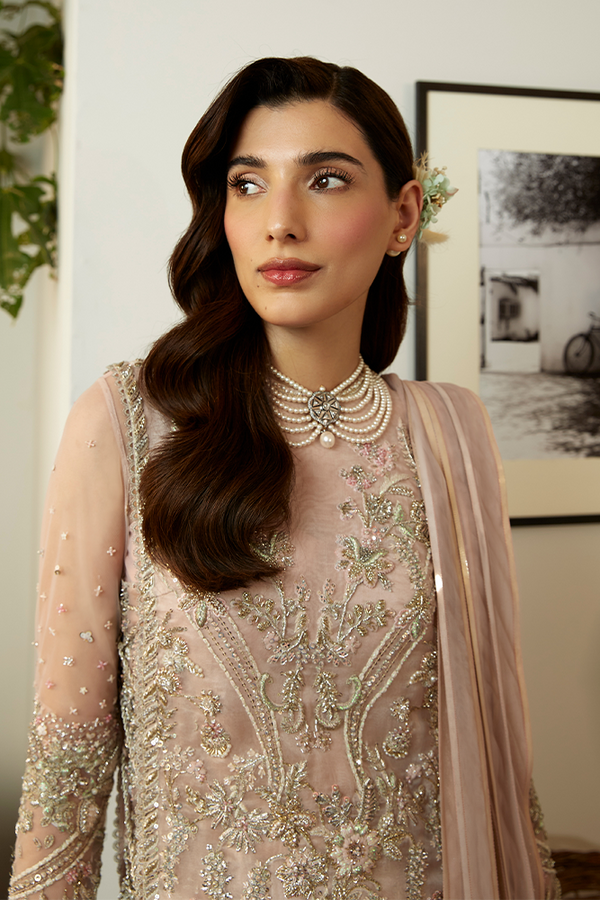 SUFFUSE | LUXURY PRET | ISLA - Riwayat-e-Khas