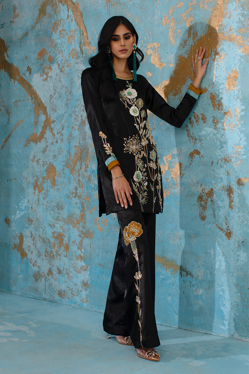 Wardha Saleem | Luxury Pret Fusion Wear | GISELE - FORMAL ( 2 PC) - Riwayat-e-Khas