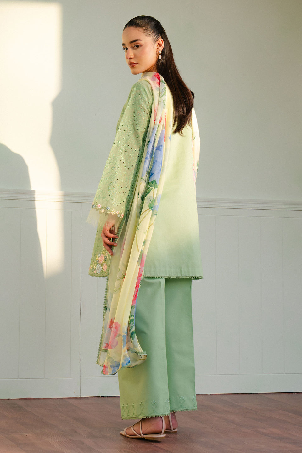 Zara Shahjahan | Coco Lawn 25 | TINA-3B - Riwayat-e-Khas