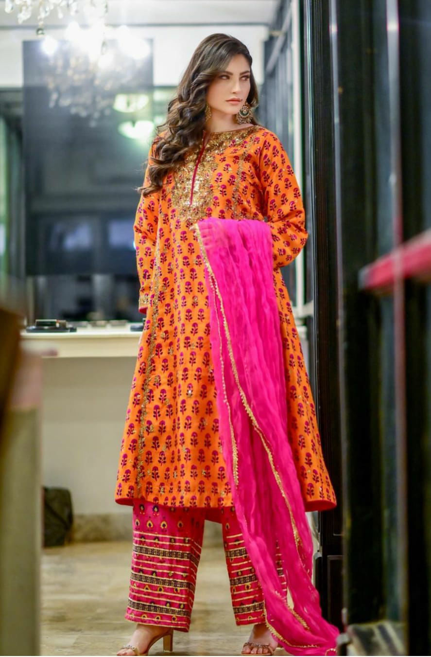 The Pink Tree Company | Wedding Wear | NEELUM MUNIR OUTFIT - Riwayat-e-Khas