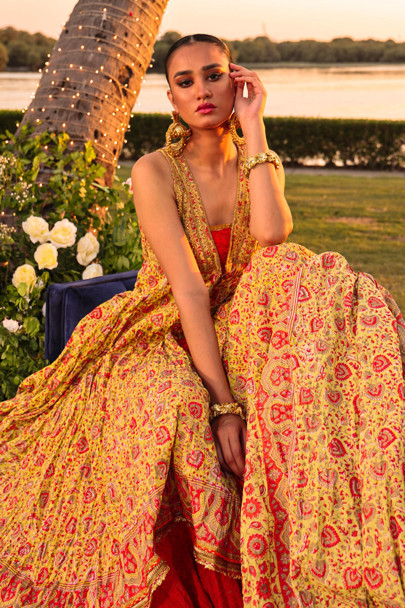 The Pink Tree Company | Wedding Wear | HEAD OVER HEELS - Riwayat-e-Khas