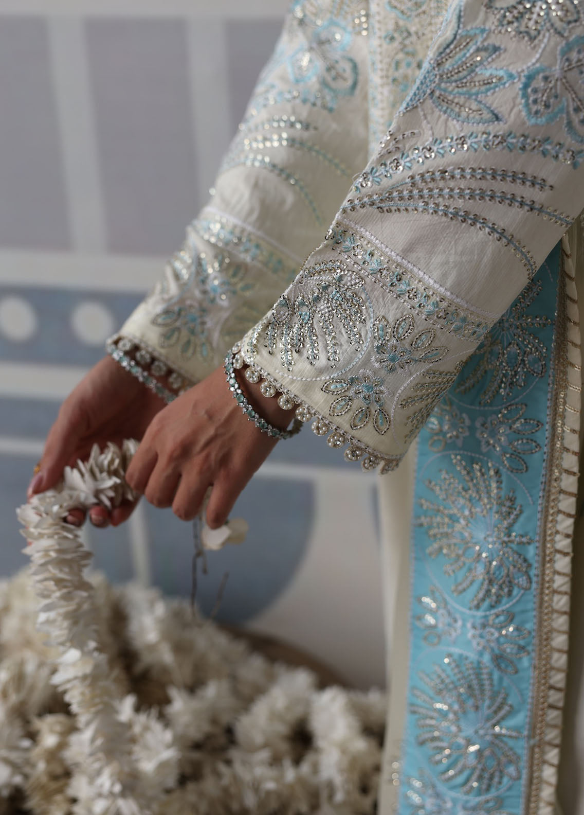 Sahane | There She Glows  | TSG-03 Glow - Riwayat-e-Khas
