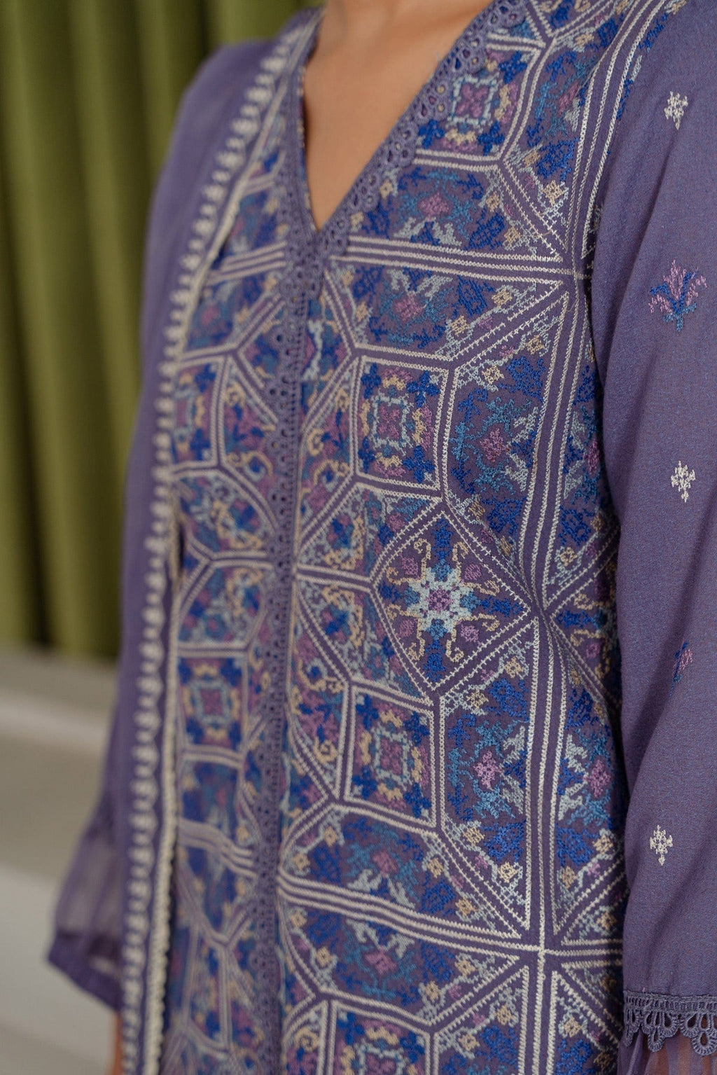 Taana Baana | Manzil Winter |  B3400A - Riwayat-e-Khas