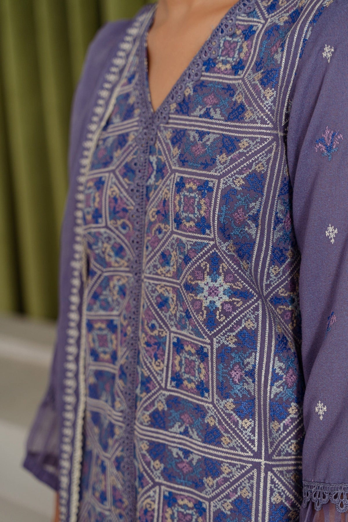 Taana Baana | Manzil Winter |  B3400A - Riwayat-e-Khas