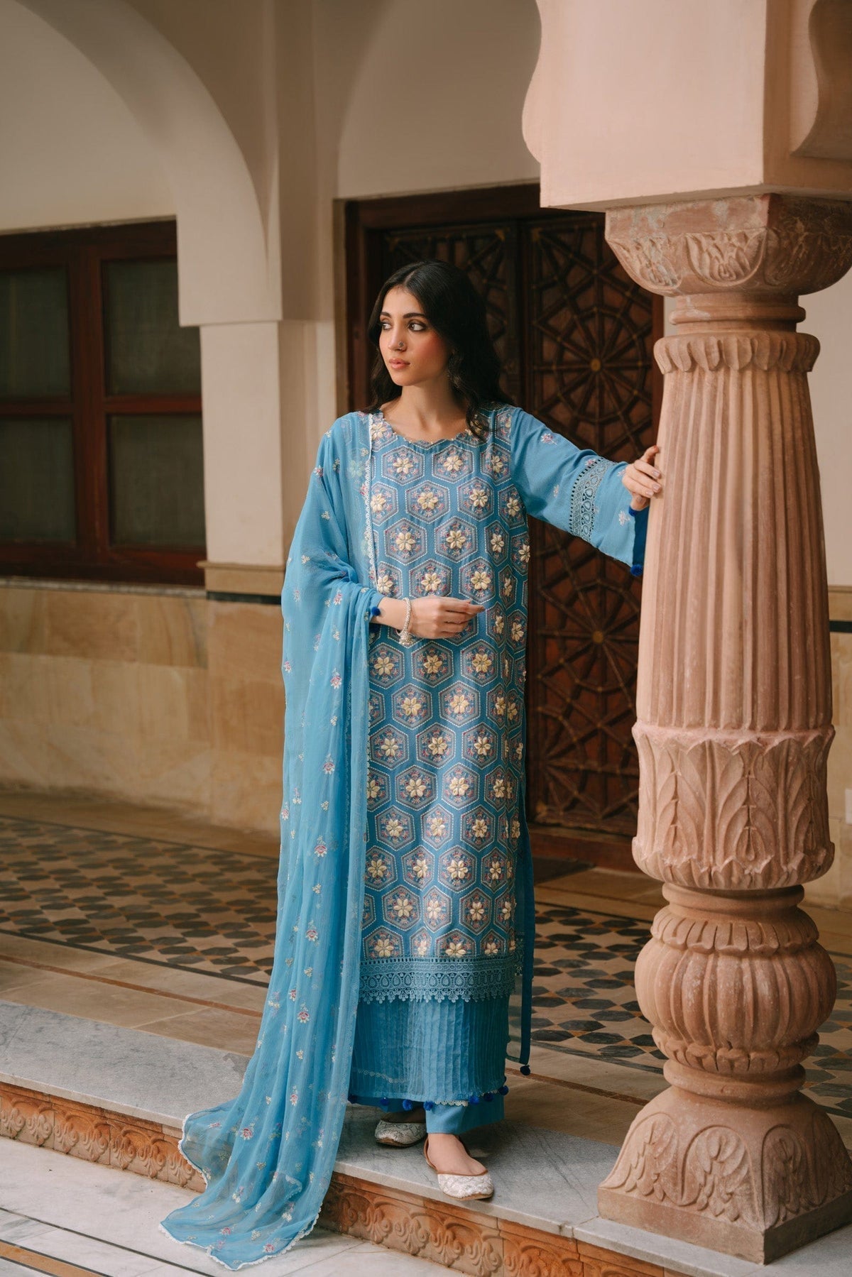 Taana Baana | Manzil Winter |   M3403A - Riwayat-e-Khas