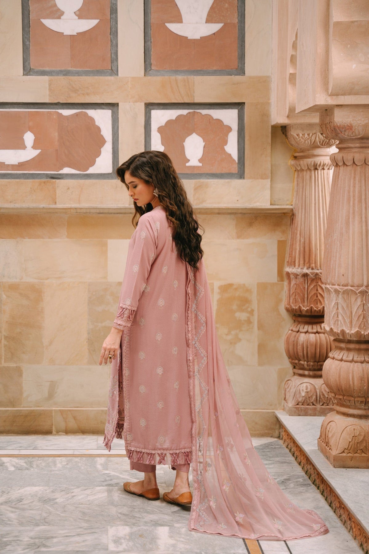 Taana Baana | Manzil Winter |  S3389A - Riwayat-e-Khas