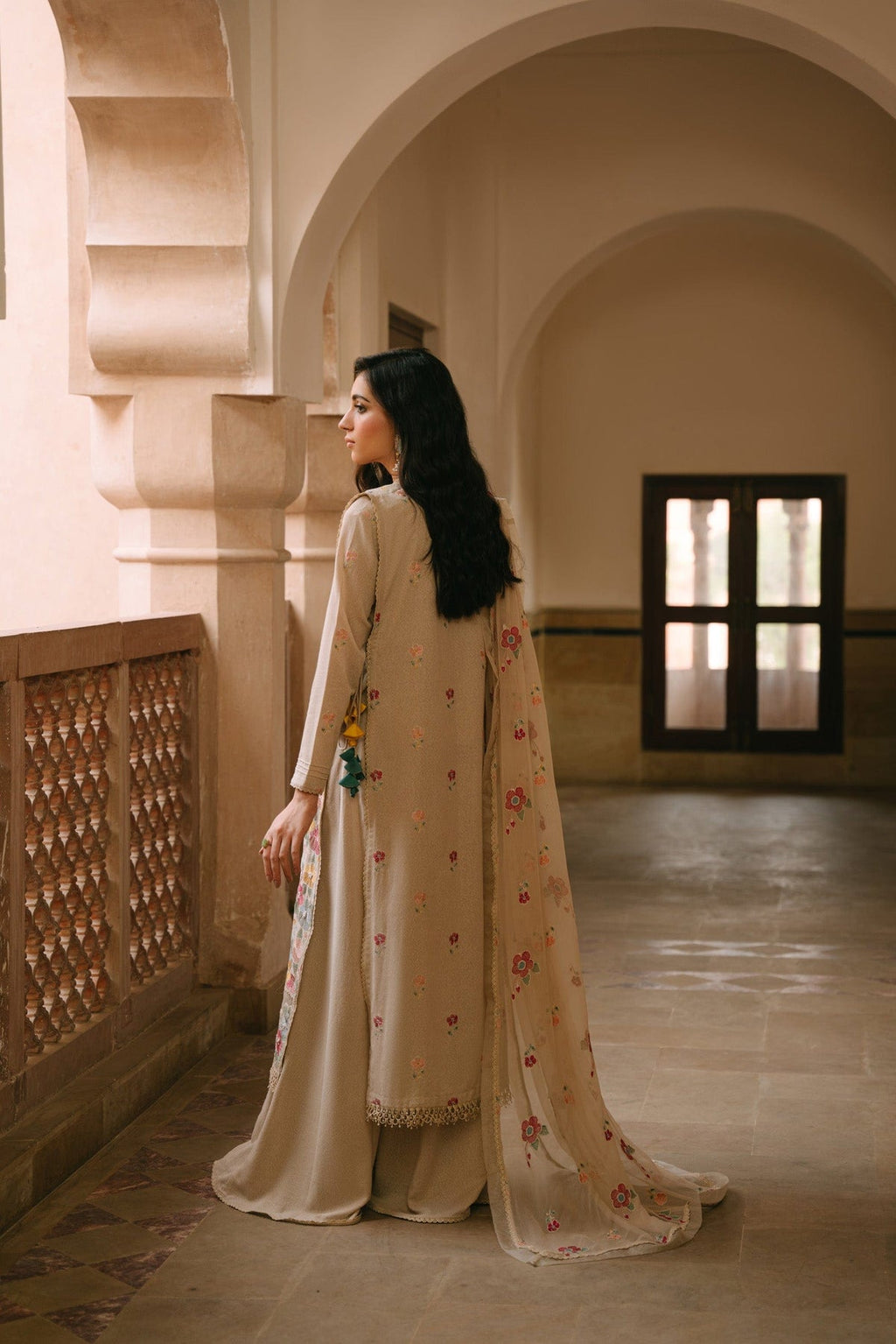Taana Baana | Manzil Winter |  M3407A - Riwayat-e-Khas