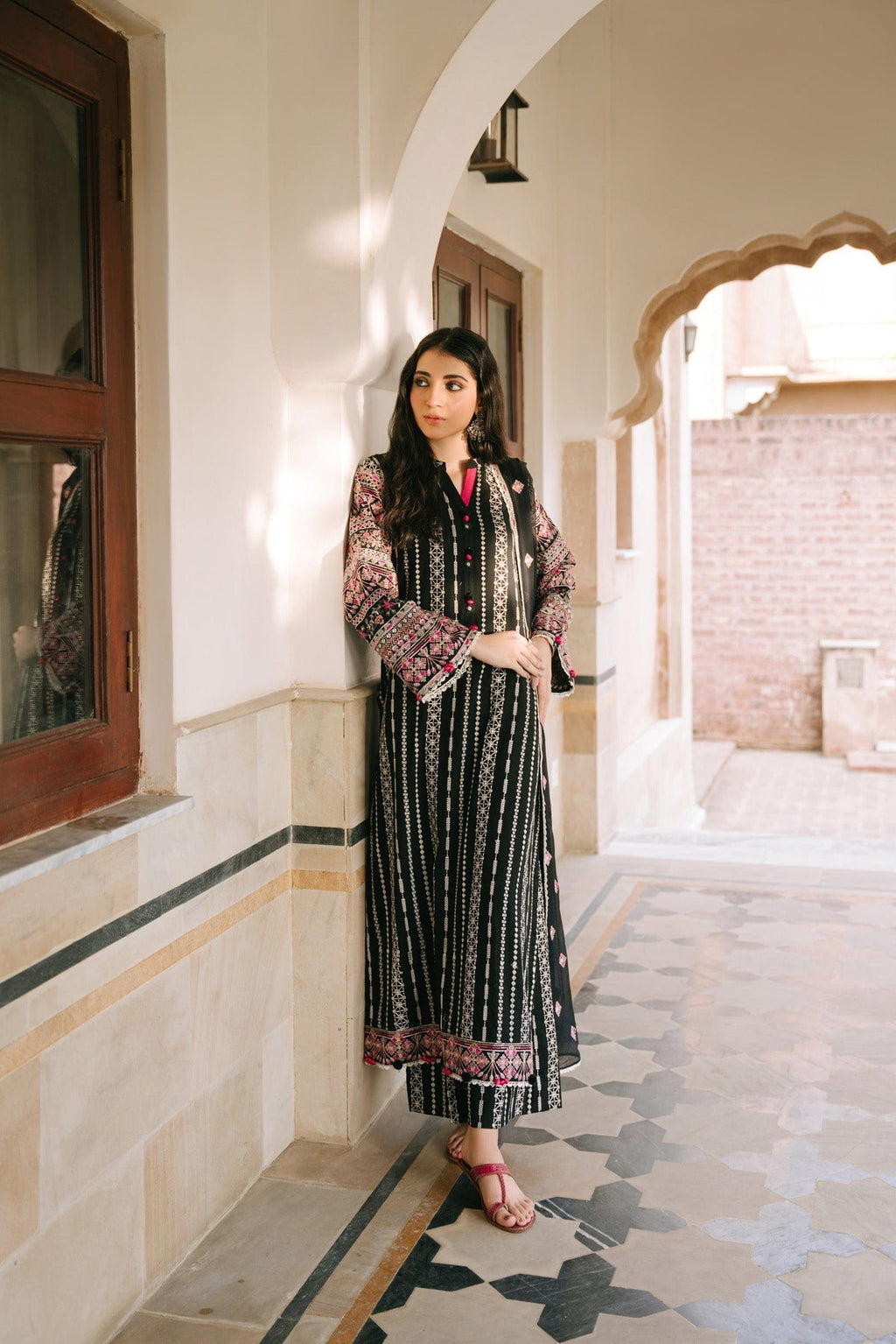 Taana Baana | Manzil Winter | B3401A - Riwayat-e-Khas