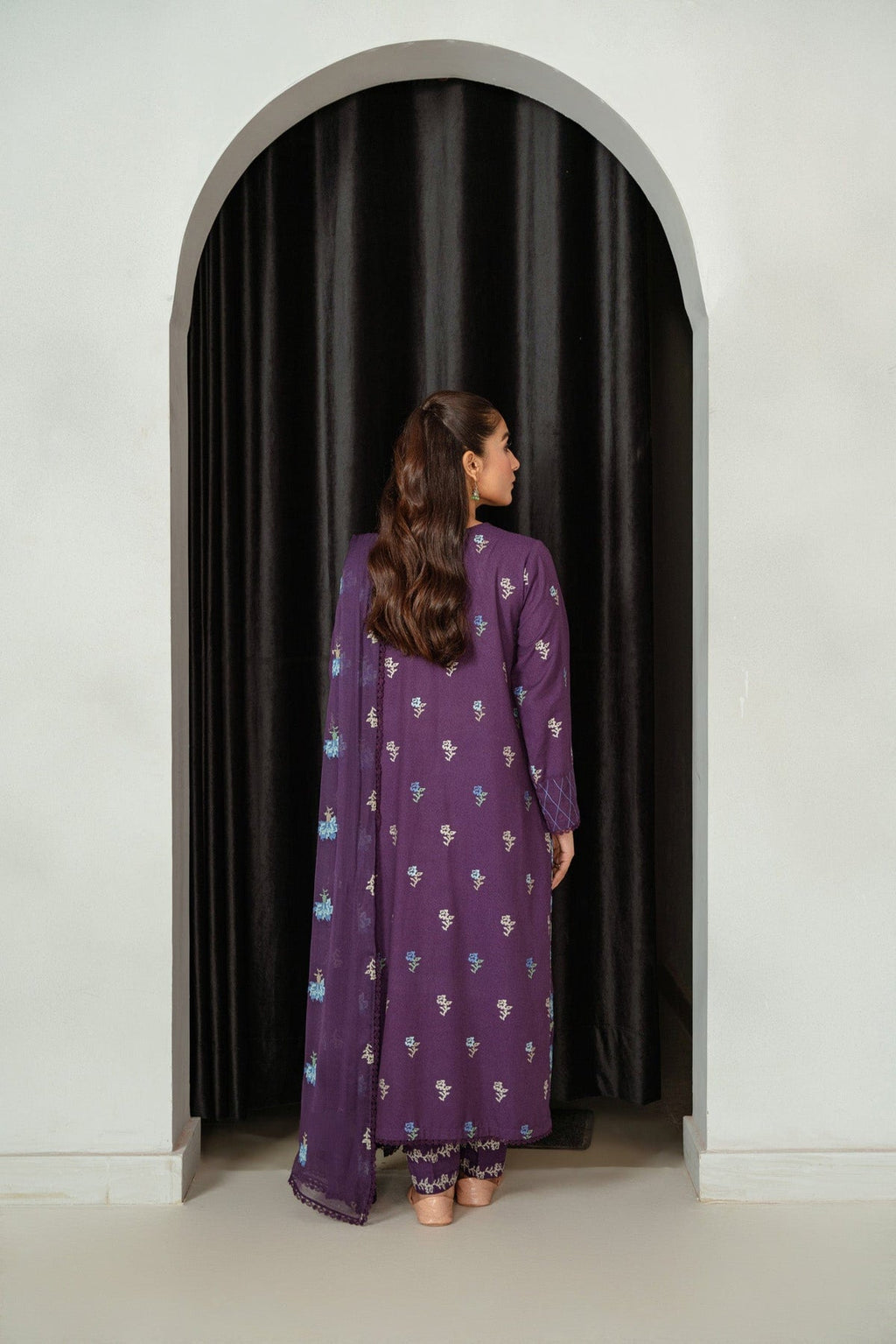 Taana Baana | Manzil Winter |  C3409A - Riwayat-e-Khas