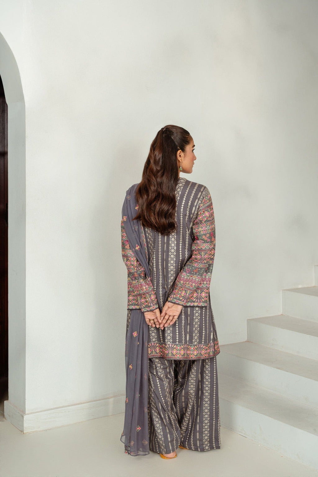Taana Baana | Manzil Winter |  B3401B - Riwayat-e-Khas