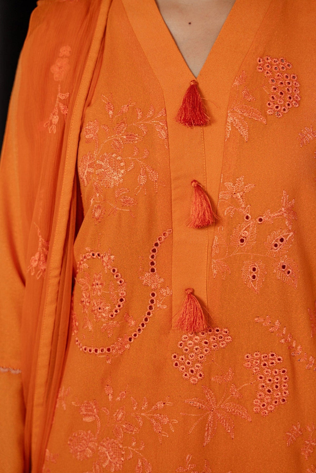 Taana Baana | Manzil Winter |  C3416B - Riwayat-e-Khas