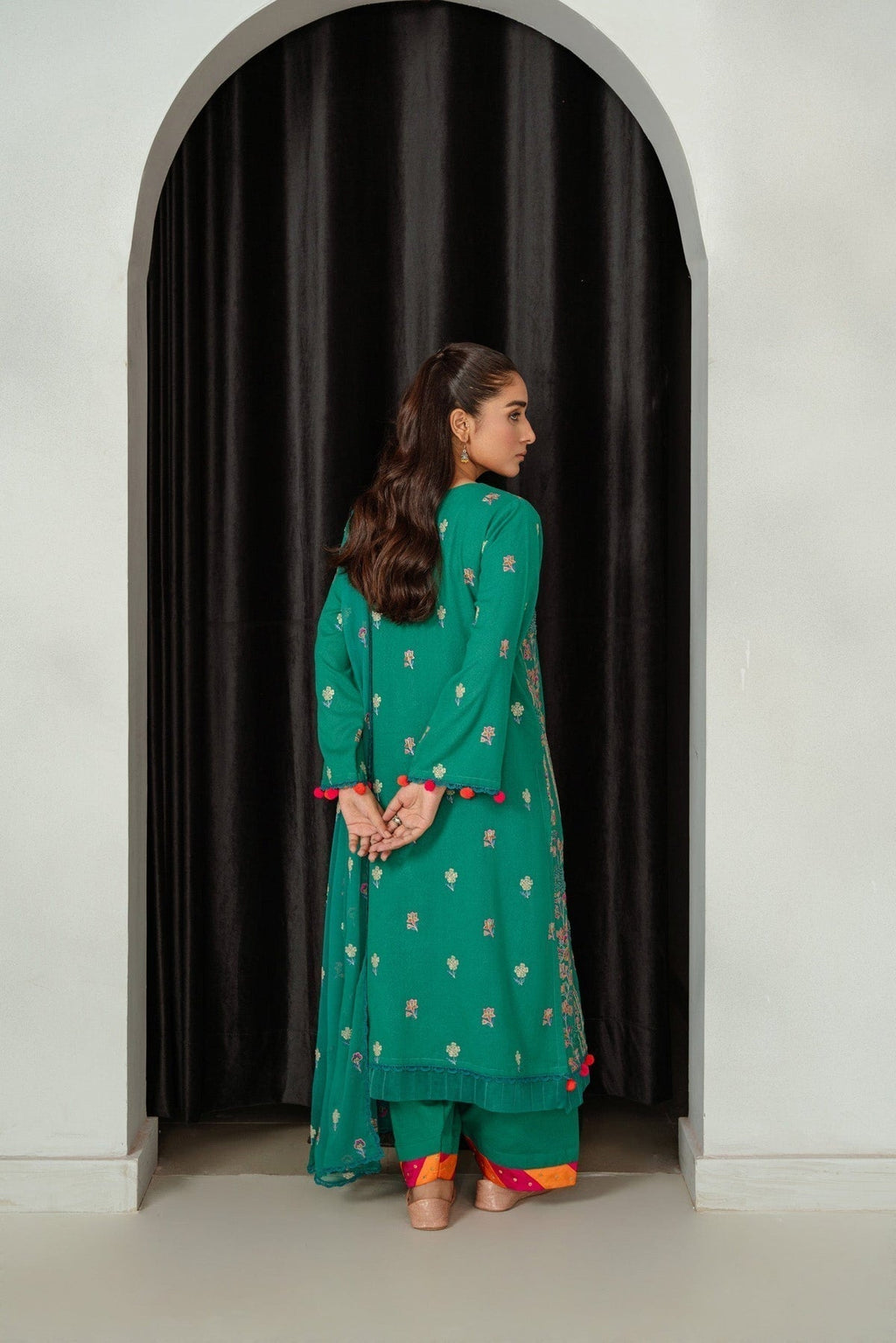 Taana Baana | Manzil Winter |M3402A - Riwayat-e-Khas