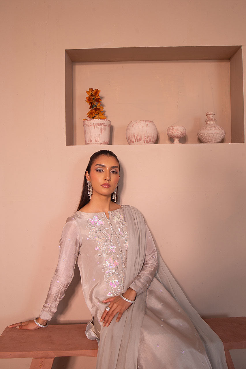 Leon | Leon Luxe Collection | ARIA - Riwayat-e-Khas