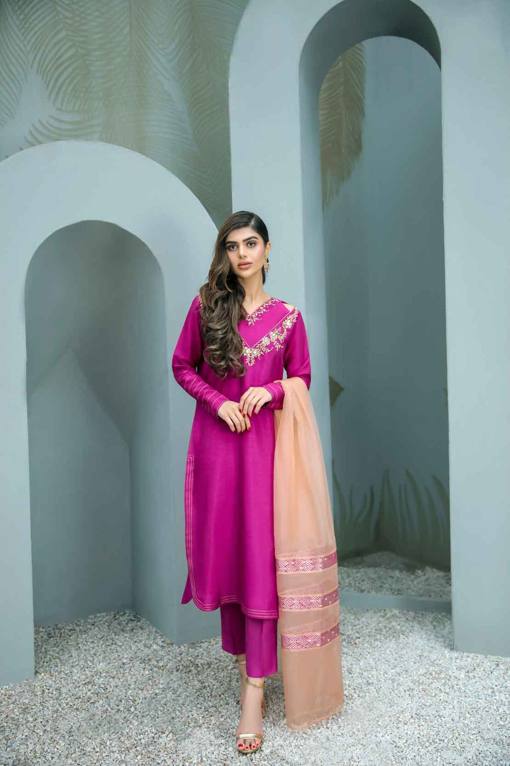 Leon | Leon Luxe Collection | MERAKI - Riwayat-e-Khas