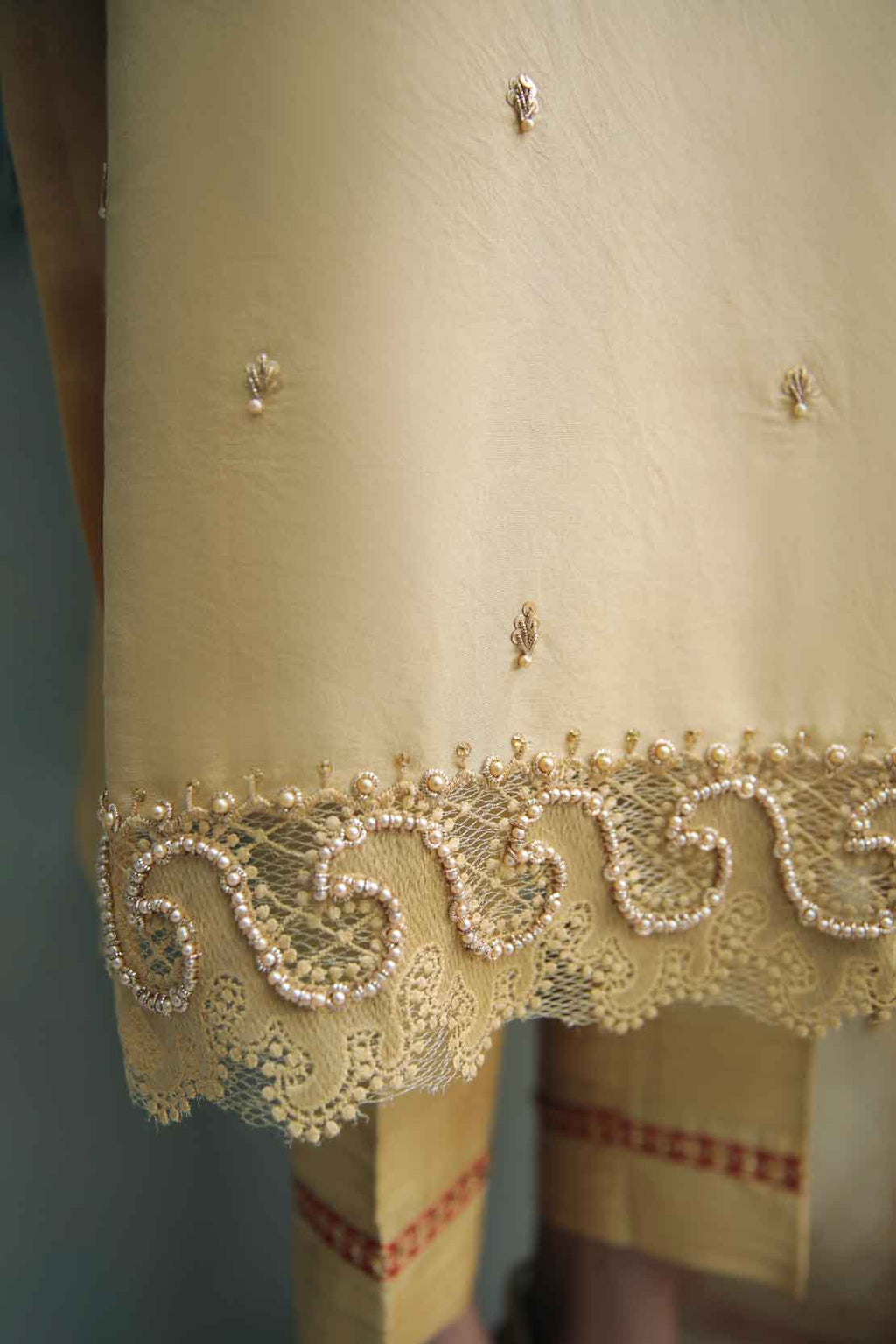 Leon | Leon Luxe Collection | ZARINA - Riwayat-e-Khas