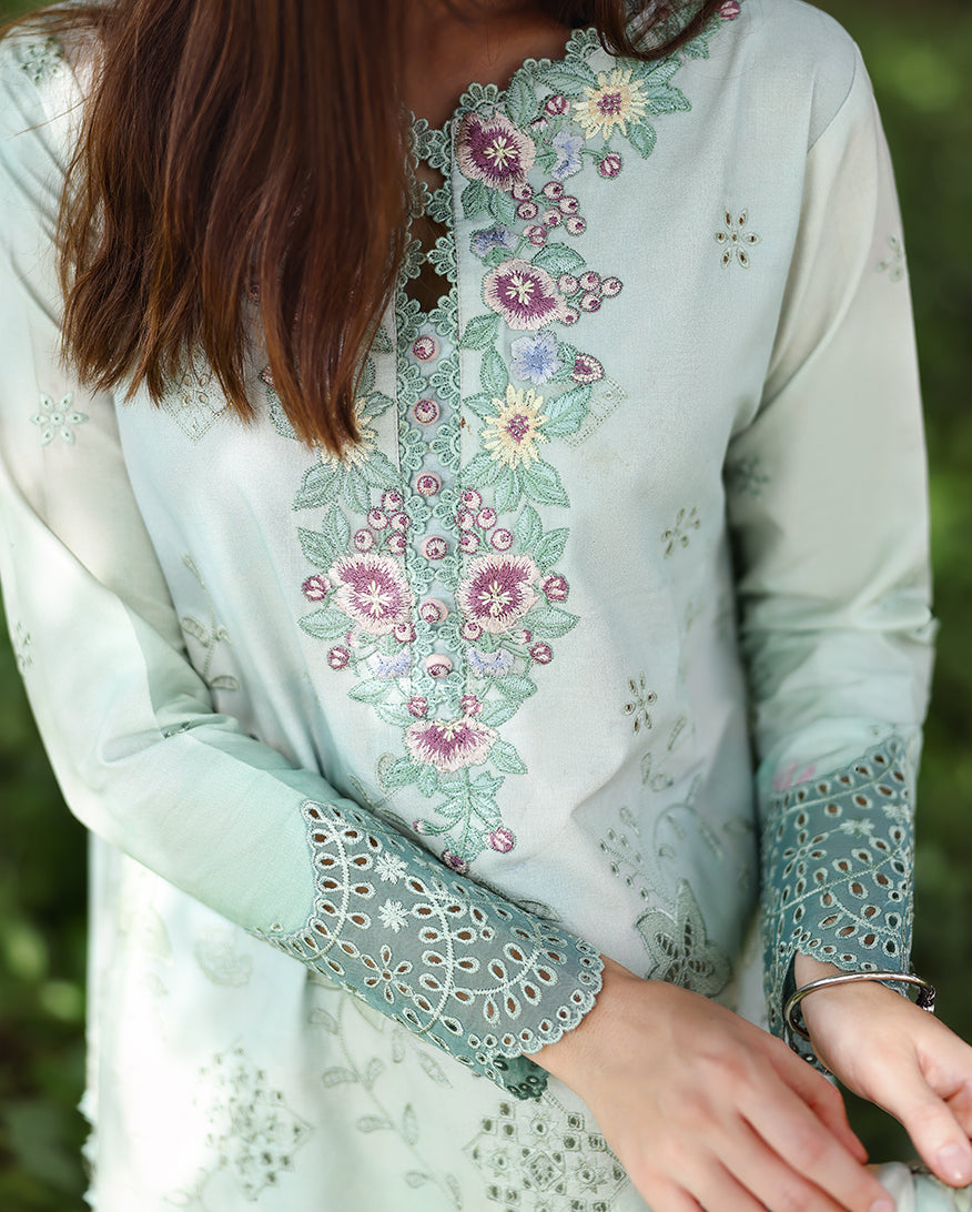 Mushq | Solace | Ombre Chikankari | Tranquil Muse