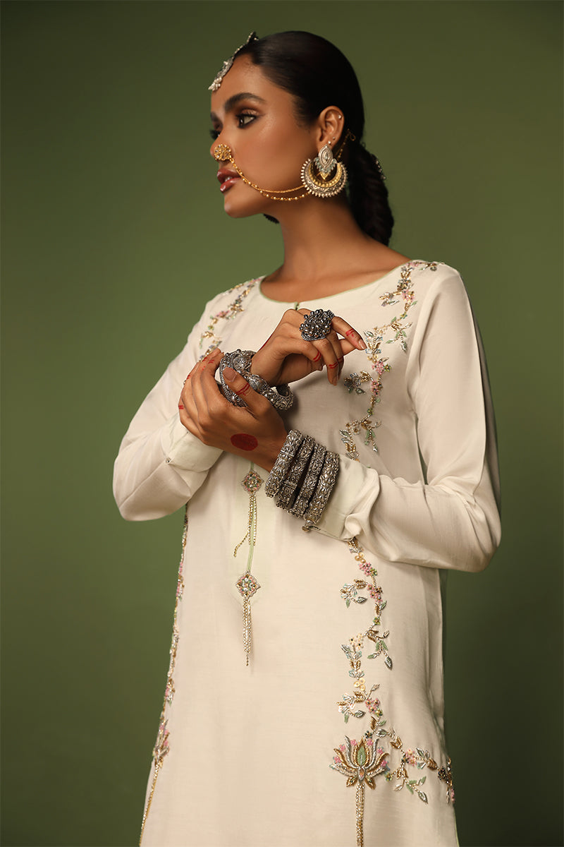 Wardha Saleem | Luxury Pret Traditional Wear | KANWAL - SHIRT WITH PANTS (2 PC) - Riwayat-e-Khas