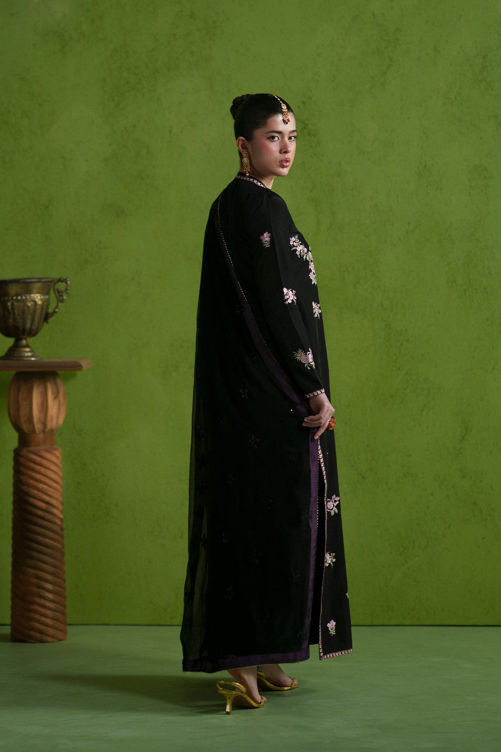 Vanya | The Regal Edit | FF-76 - Riwayat e Khas