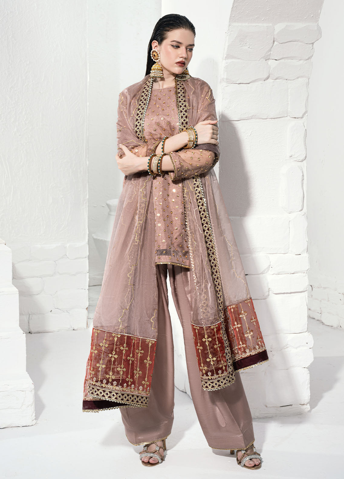 Sahane | Savoir Luxury Formals | CT-140001 Lirio - Savoir - Riwayat-e-Khas