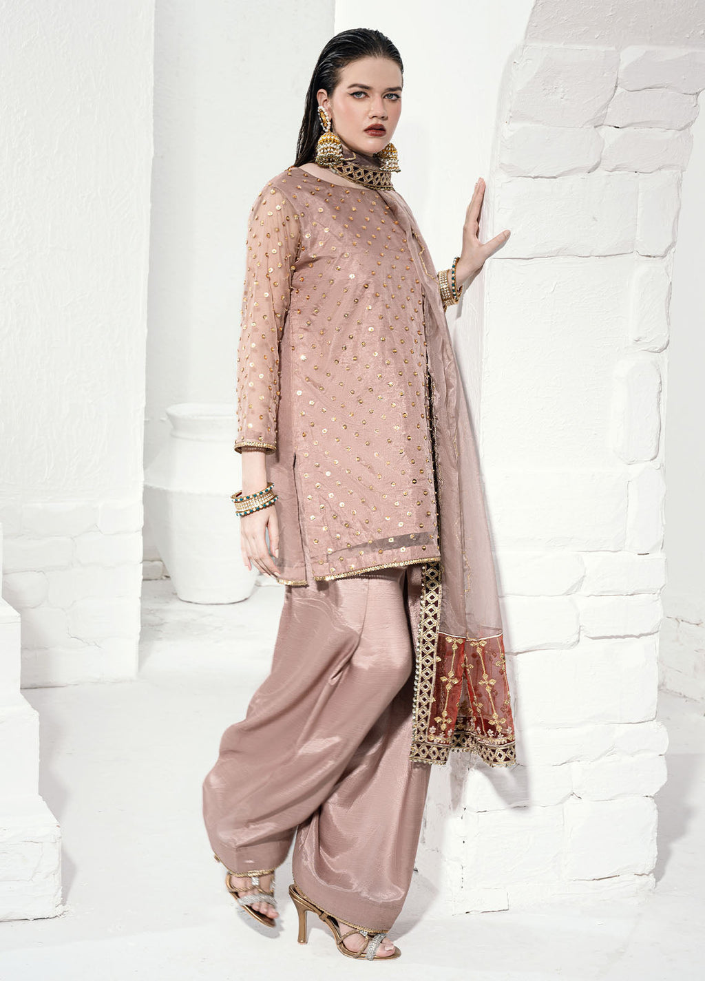 Sahane | Savoir Luxury Formals | CT-140001 Lirio - Savoir - Riwayat-e-Khas