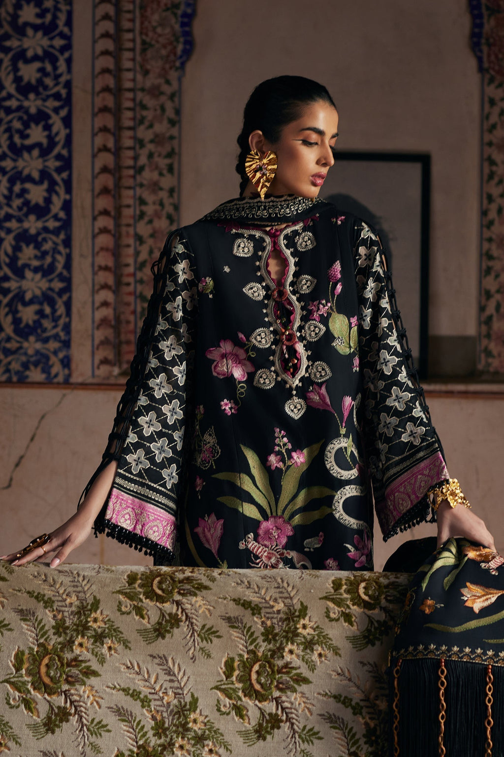 Elan | Luxury Lawn 25 | AZUREH (EL25-04 A)