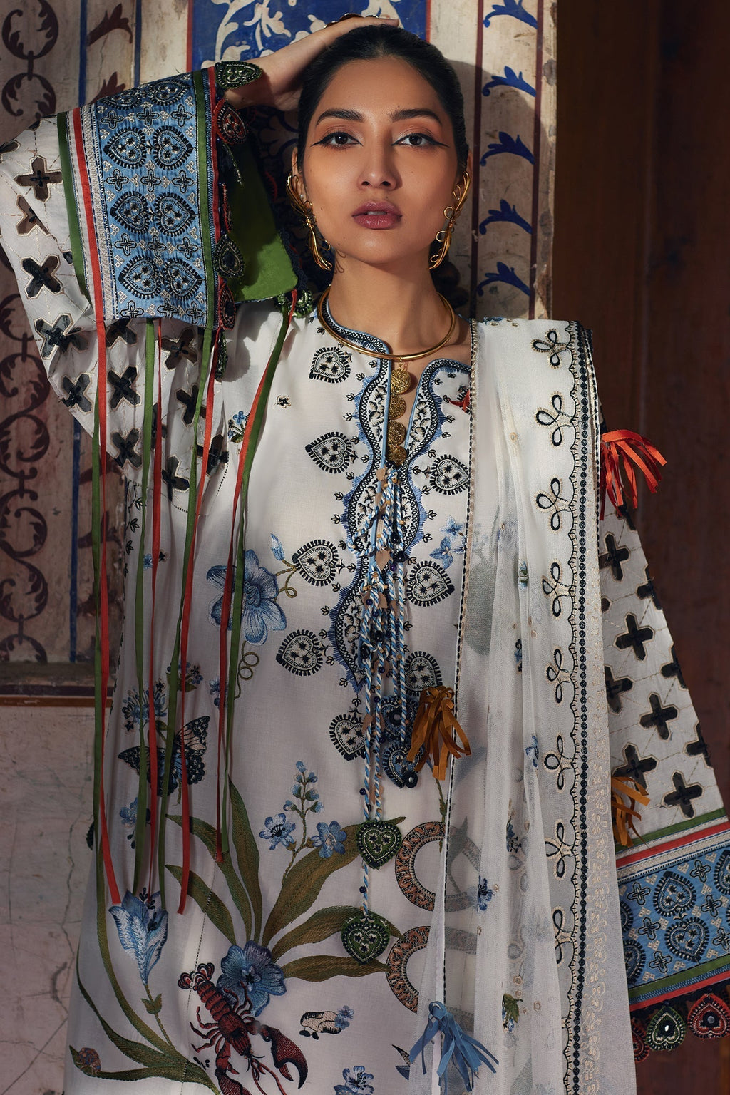 Elan | Luxury Lawn 25 | AZUREH (EL25-04 B)