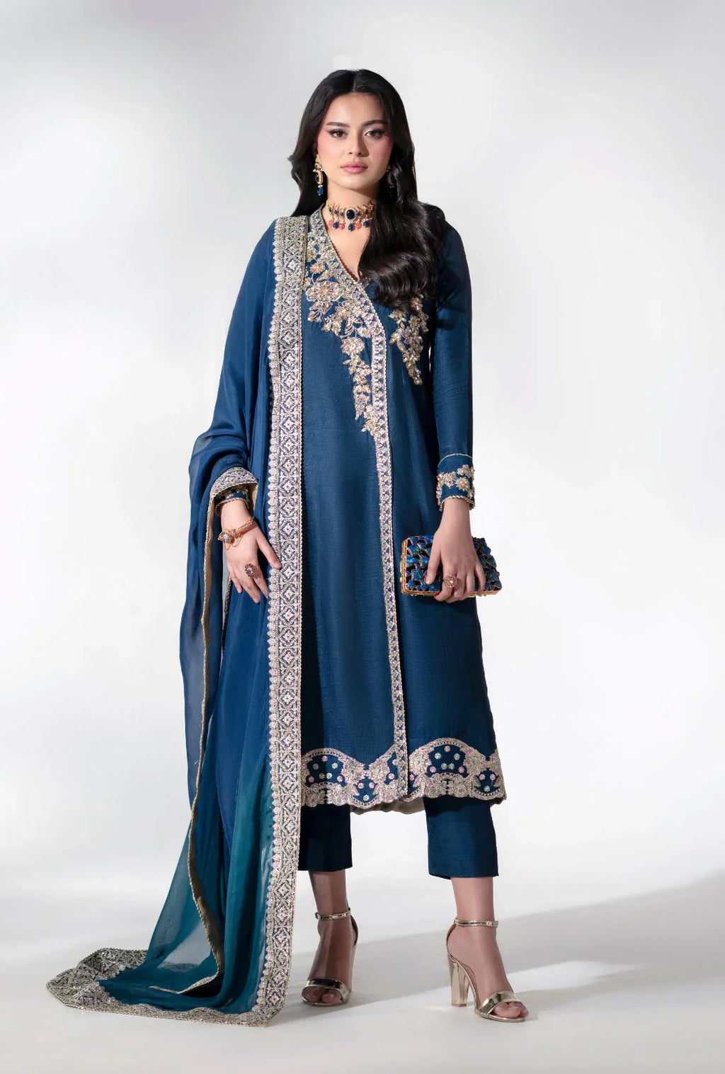AJR Couture | AJR Luxe Pret'25 | Oasis Orient