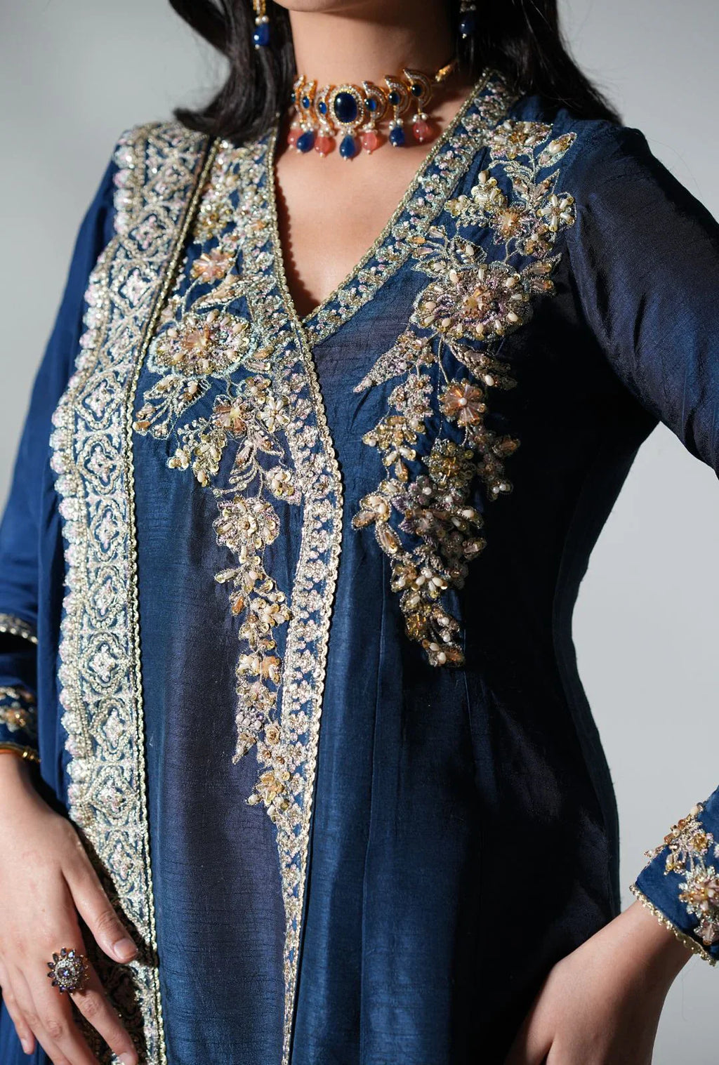 AJR Couture | AJR Luxe Pret'25 | Oasis Orient