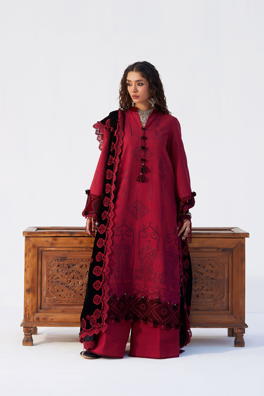 Saira Rizwan | Winter Khaddar 25 | NAZNEEN-SRW25-04