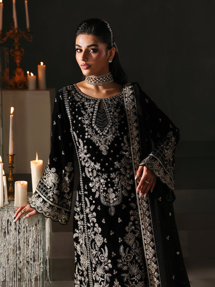 Gulaal | Marais Velvet | ECLISSA